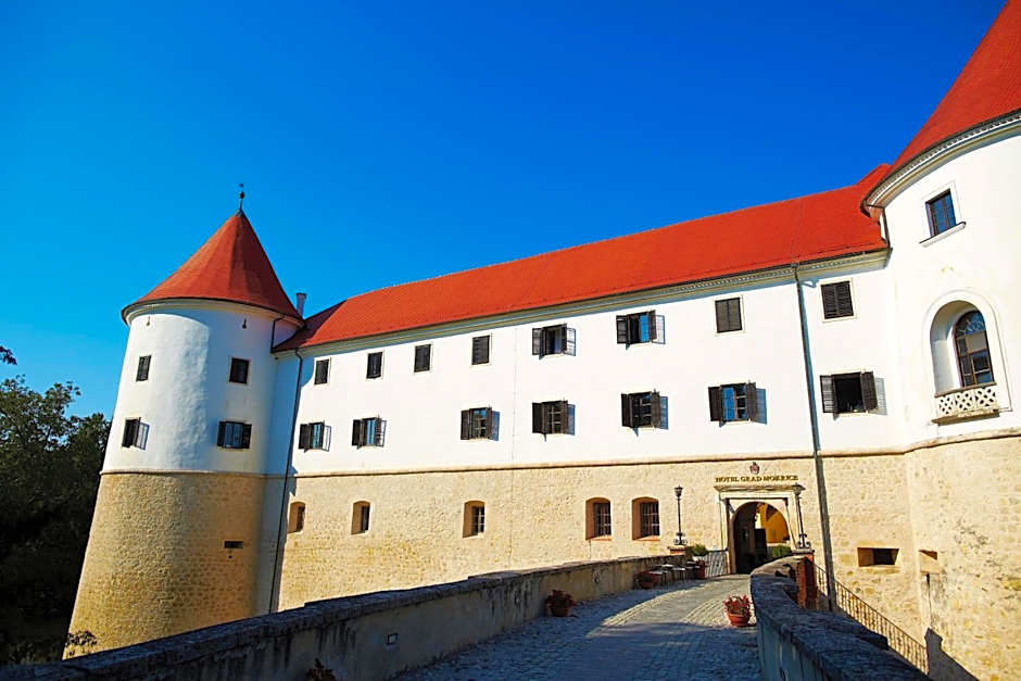 Mokrice Castle Estate