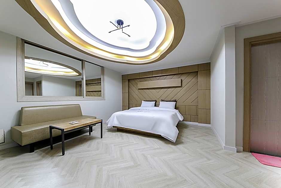 Eco Hotel