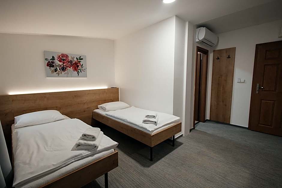 Golden Golem hotel & Spa