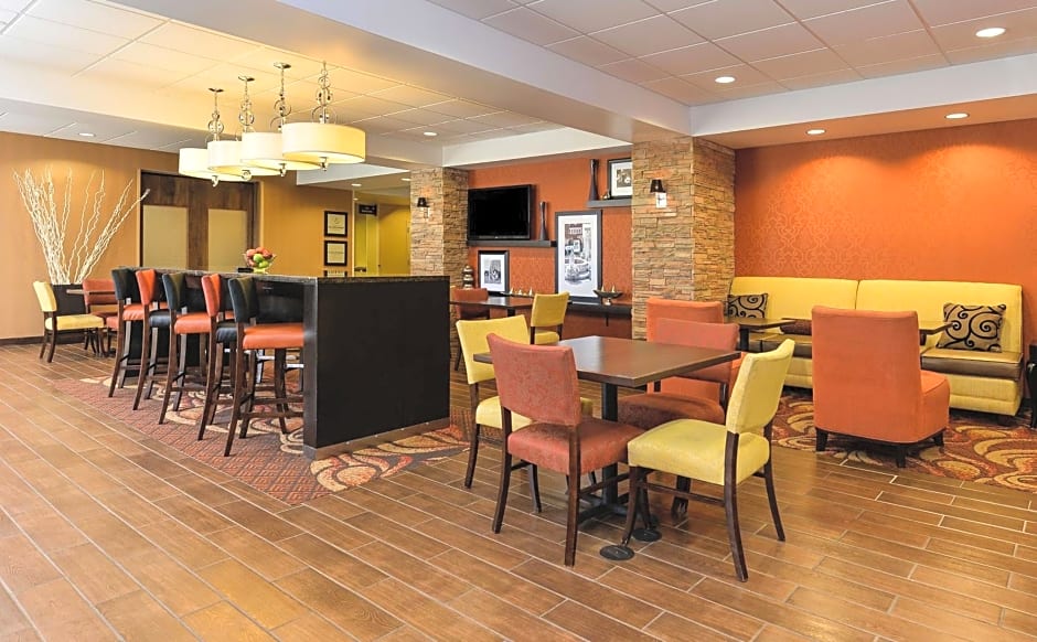 Hampton Inn By Hilton Clinton