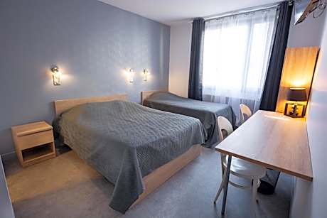 Triple Room with Private Bathroom