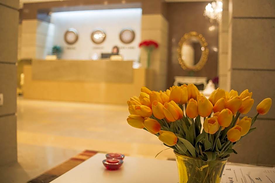 Hotel Opera