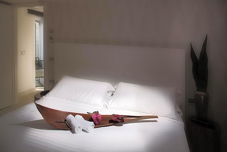 Q Hotel