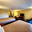 Hyannis Travel Inn