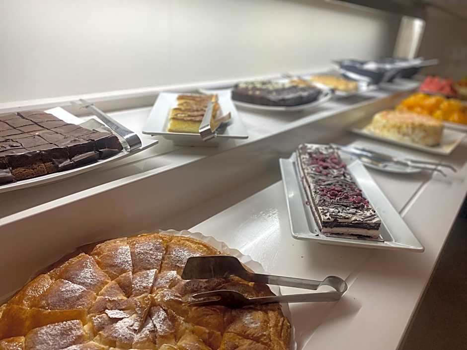 Aparthotel Isla De Cabrera