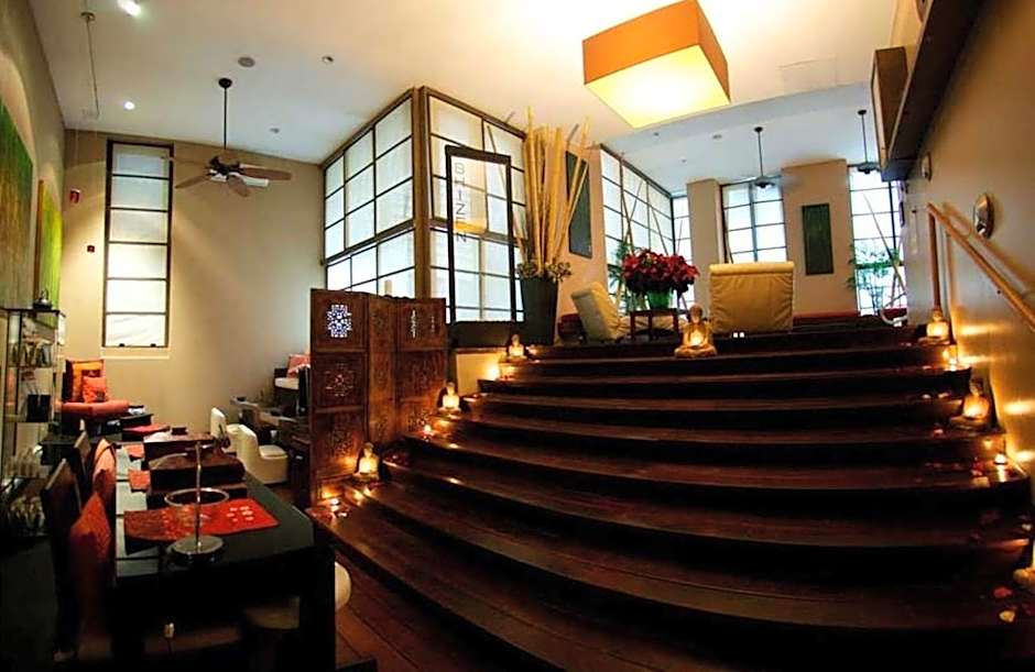 Executive Hotel Cosmopolitan