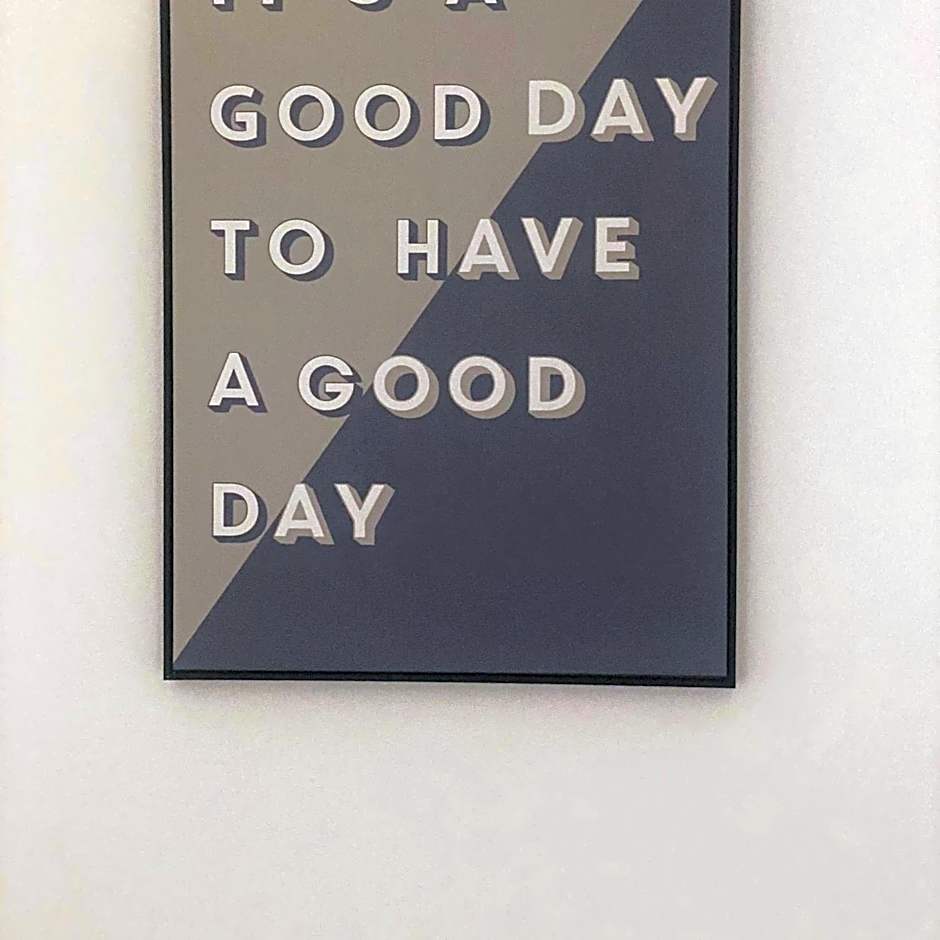 Peterborough City Center Near Healthcare Center One Bed apartment With Free Private Parking Contractors Locum Staff welcome