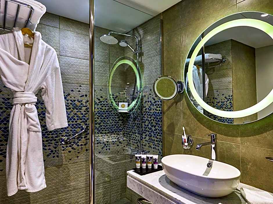 Mercure Ismailia Forsan Island