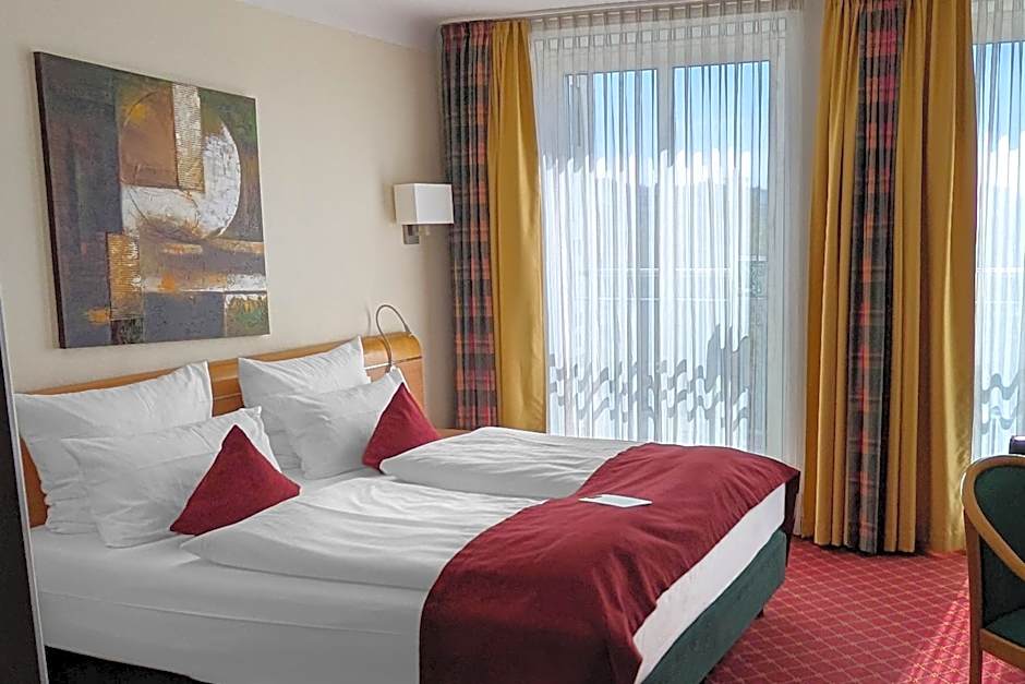 Garner Hamburg Wandsbek Marktplatz By IHG