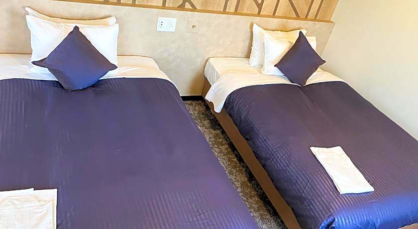 Hotel Livemax Hiratsuka Ekimae