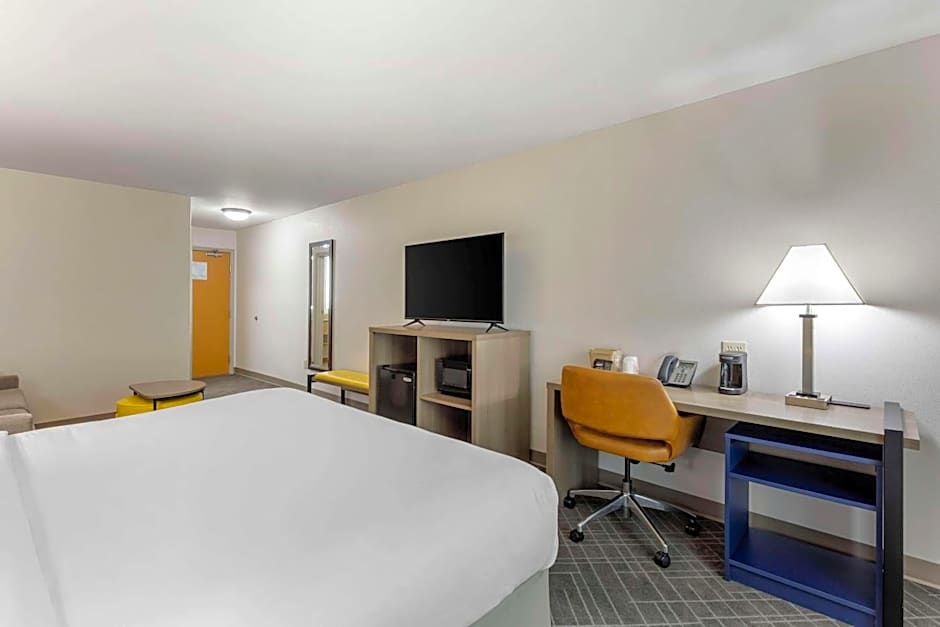 Comfort Inn & Suites Glenwood Springs On The River