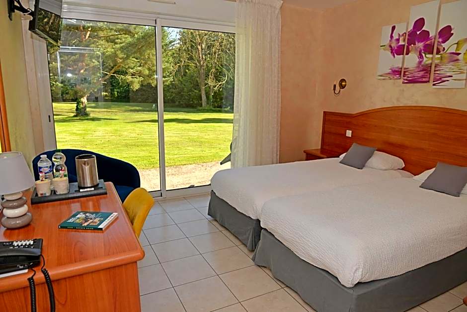 Logis Hostellerie Le Chatel Nangis