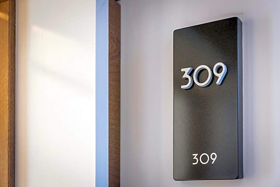 Aquitania Home Suites