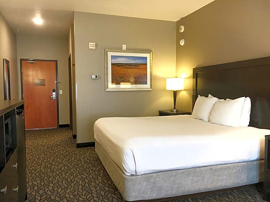 Best Western Wheatland Inn