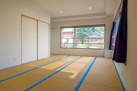 Japanese-Style Room with Shared Bathroom