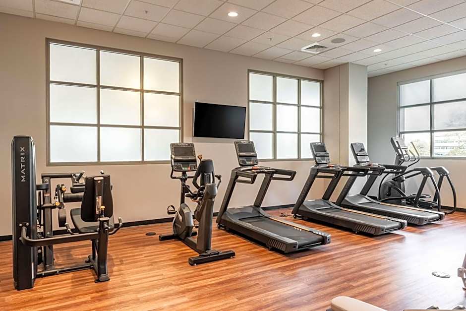 Drury Plaza Hotel Broadview Wichita