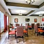 Comfort Inn & Suites Lawrence