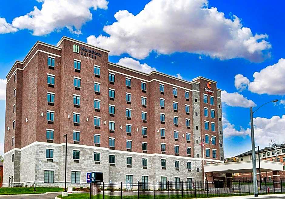 Comfort Suites Cincinnati University - Downtown