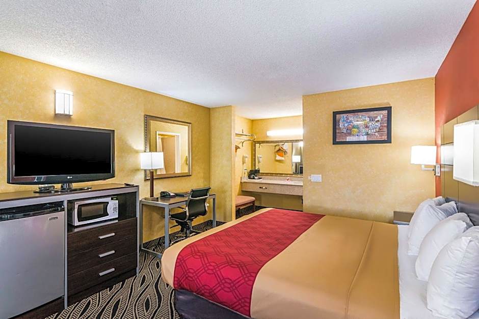 Econo Lodge Hesperia - Victorville I-15