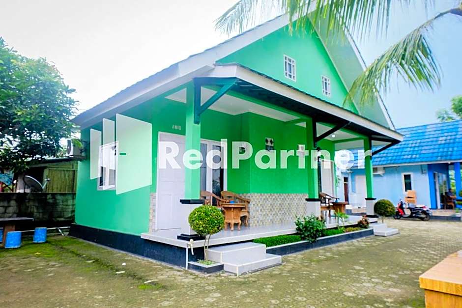 Villa Ikhbar Ciletuh RedPartner