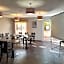 Brit Hotel Confort Montauban