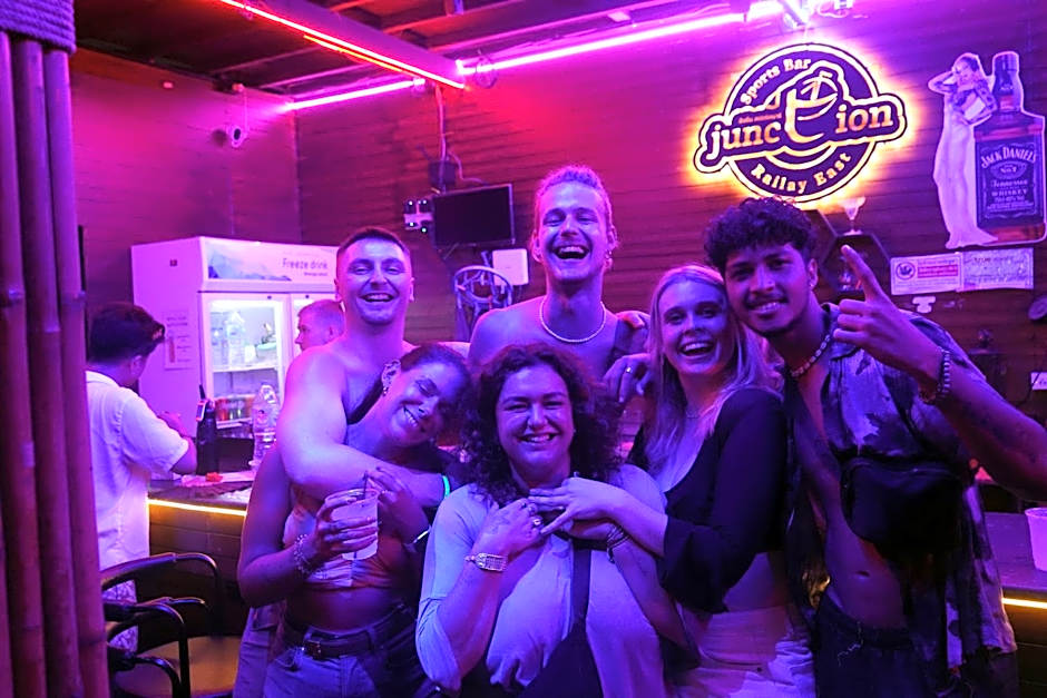 Blanco Hideout Railay - Youth Hostel 18 to 35 Only