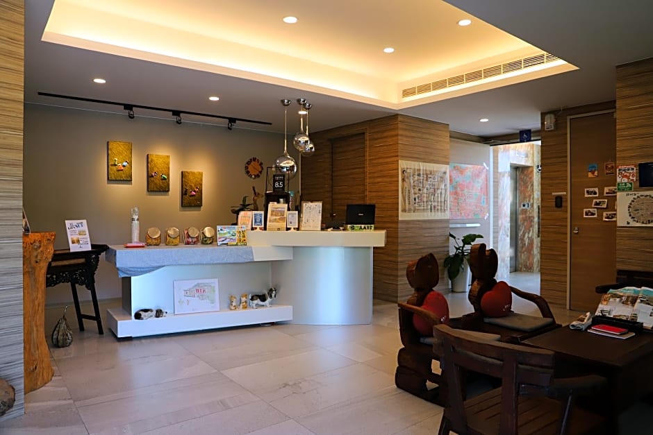 TAINAN JULIE'S GARDEN