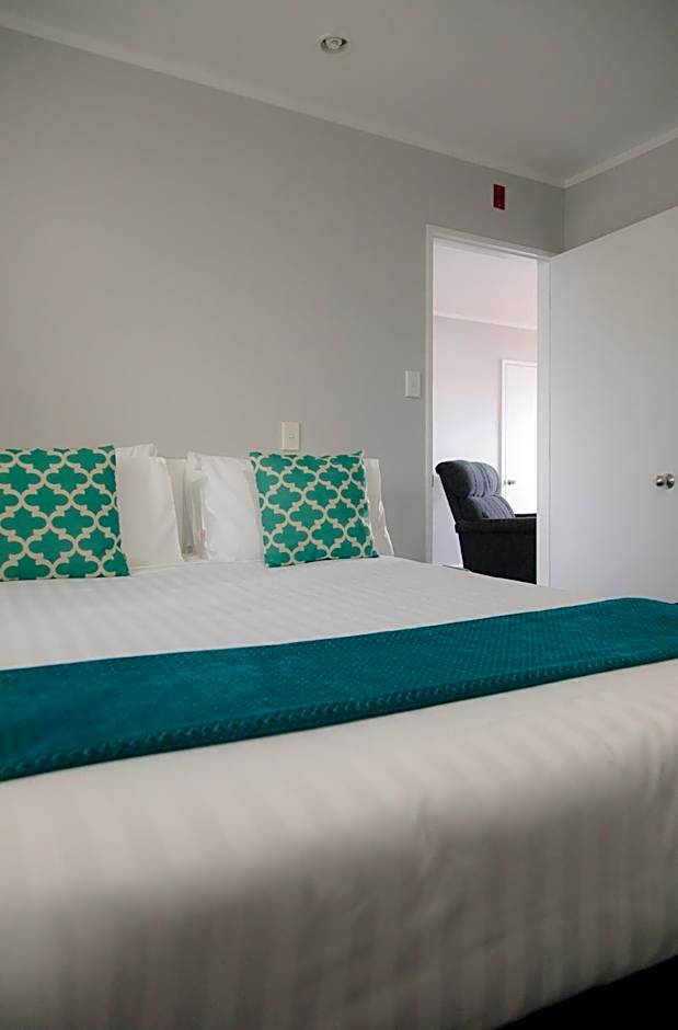 BKs Palm Court Motor Lodge