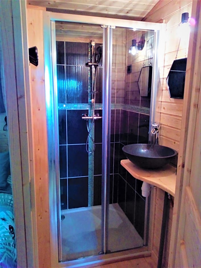 Les Cabanes de Gros Bois