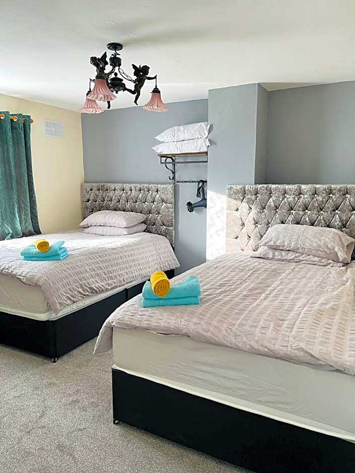 116 Maison Dieu Road Room C in Dover