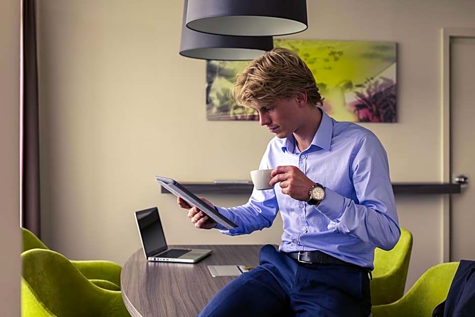 Mercure Hotel Groningen Martiniplaza