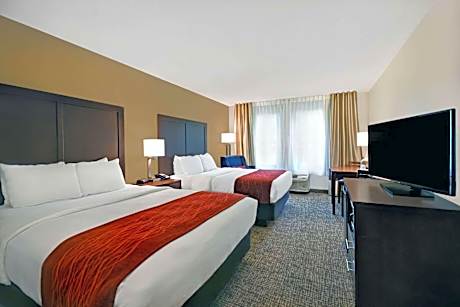 Queen Room with Two Queen Beds - Non-Smoking