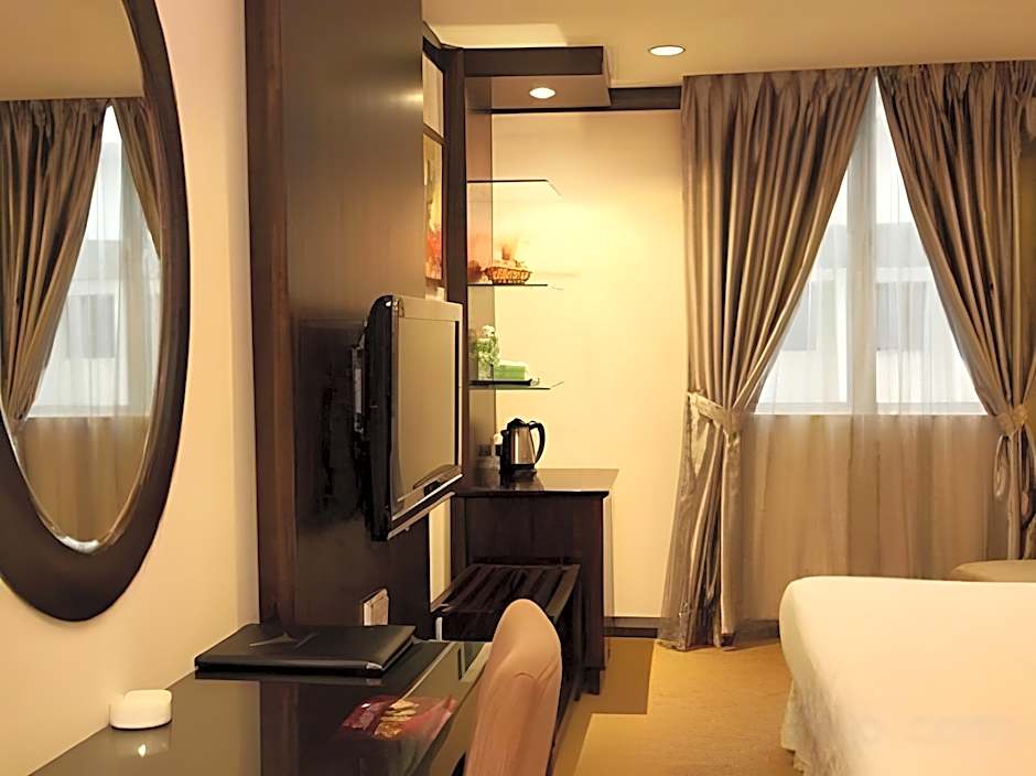 Country Network Hotel