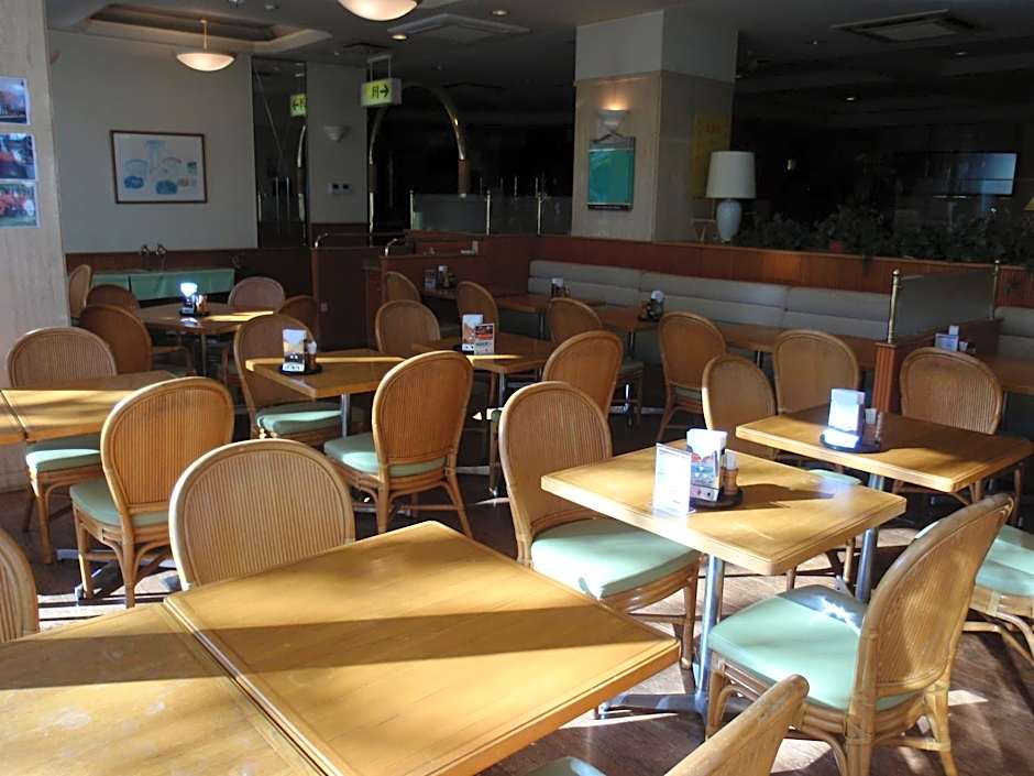 Hotel Crown Hills Okaya
