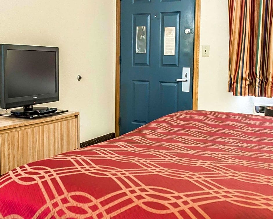 Econo Lodge Waynesburg