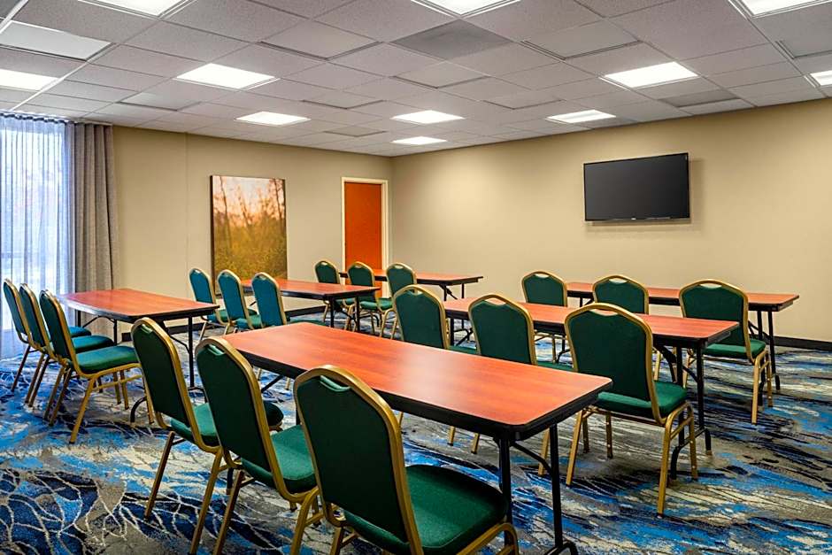 Fairfield Inn & Suites by Marriott Visalia Tulare