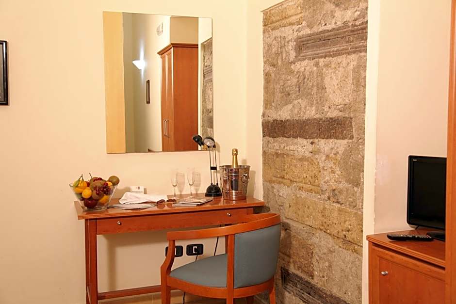 Caravaggio Hotel