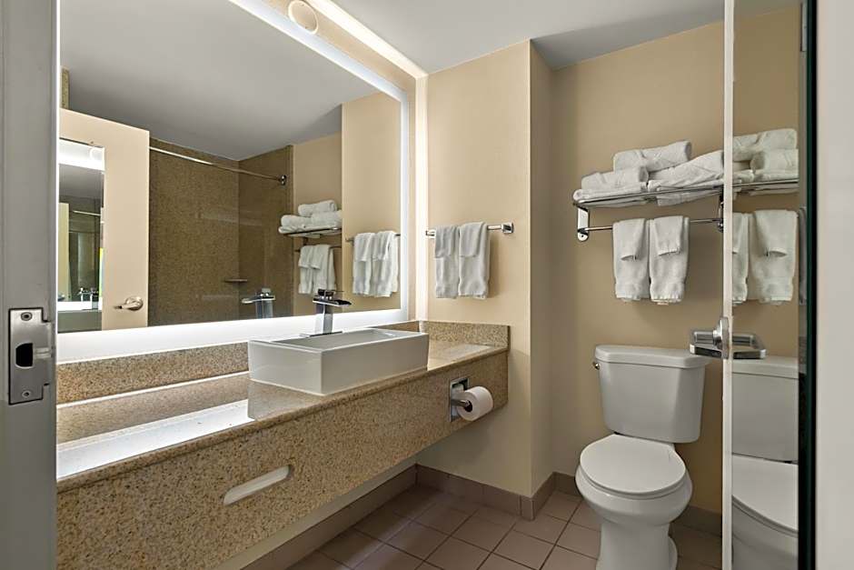 Ramada by Wyndham Harrisburg/Hershey Area