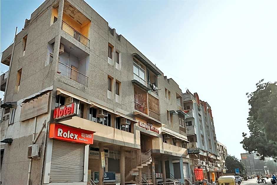 Hotel Maninagar Residency – Ahmedabad, TN