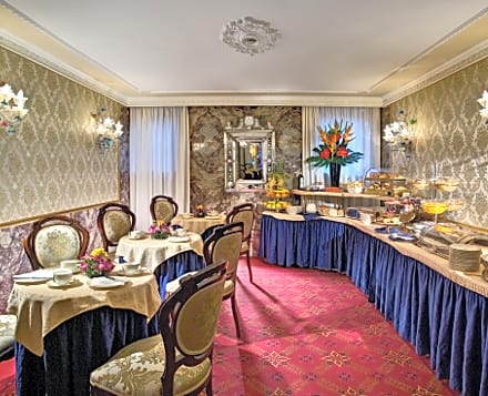 Hotel Montecarlo