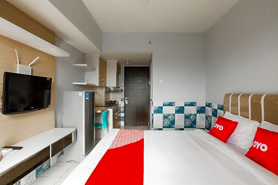 Vaccinated Staff - OYO 2582 Apartemen Serpong Green View