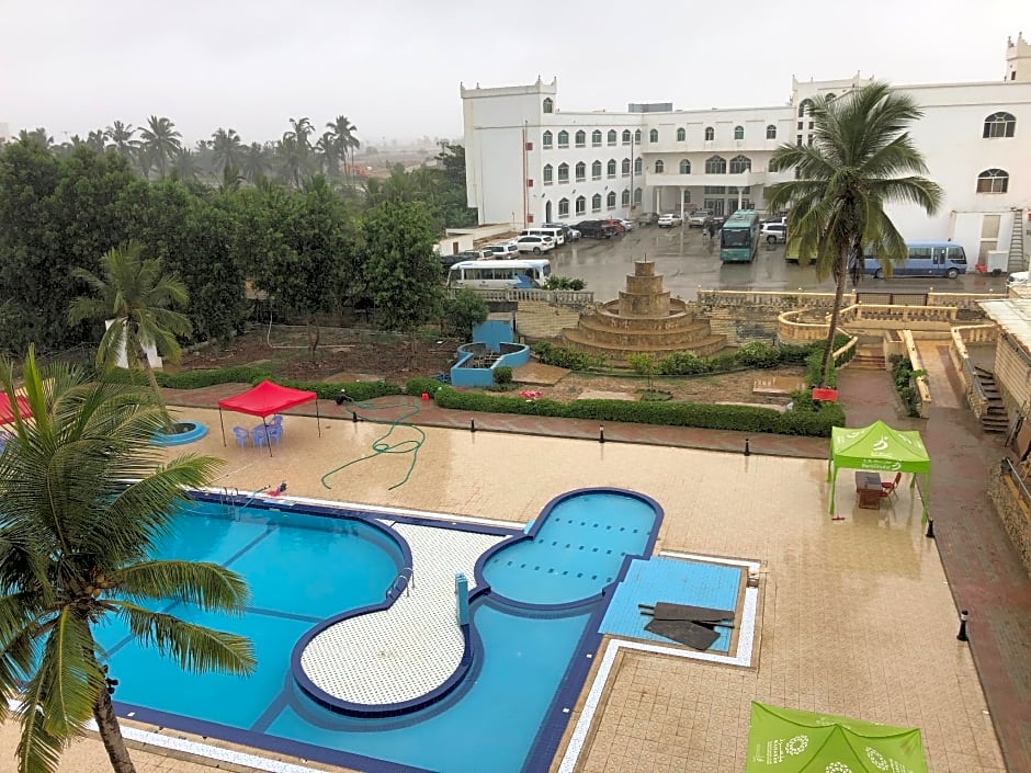 Photo 1 of 50 of Al Jabal Hotel
