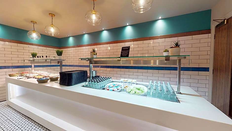 Holiday Inn Brentwood By IHG