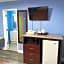 Red Carpet Inn & Suites Wrightstown