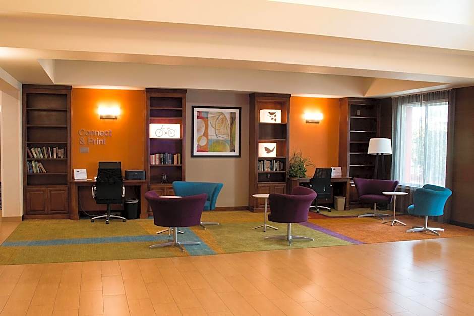 Fairfield Inn & Suites by Marriott Oakland Hayward