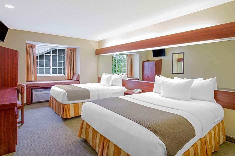 Microtel Inn & Suites By Wyndham Gassaway/Sutton
