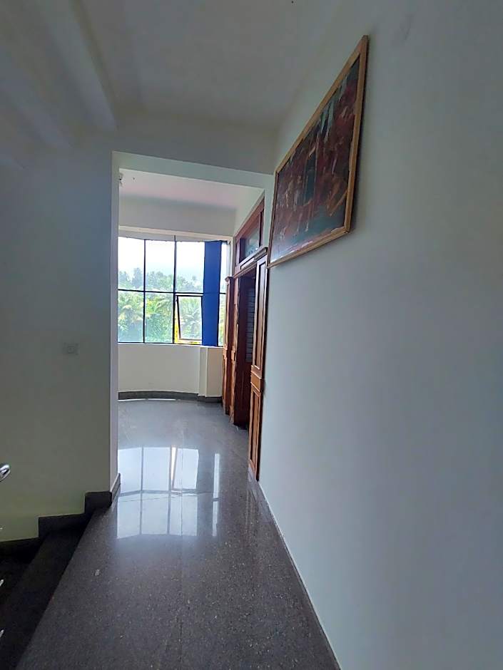 Padmatheertham Inn Varkala