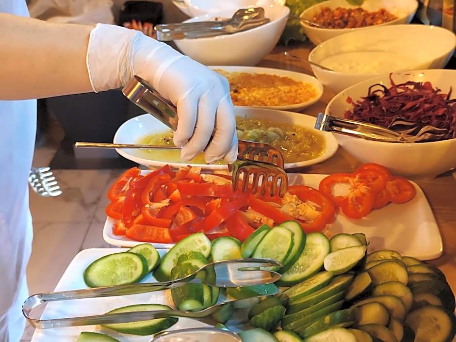 The Golden Pera's Hotel & Spa