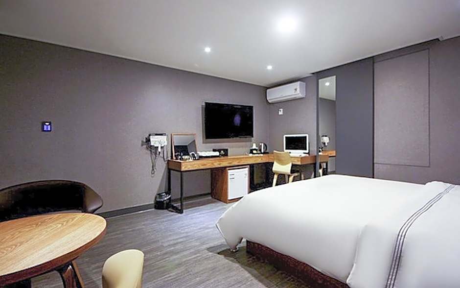 Winner Hotel