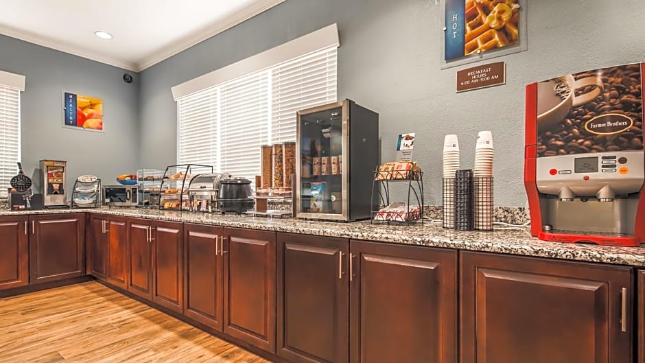 Best Western Teal Lake Inn